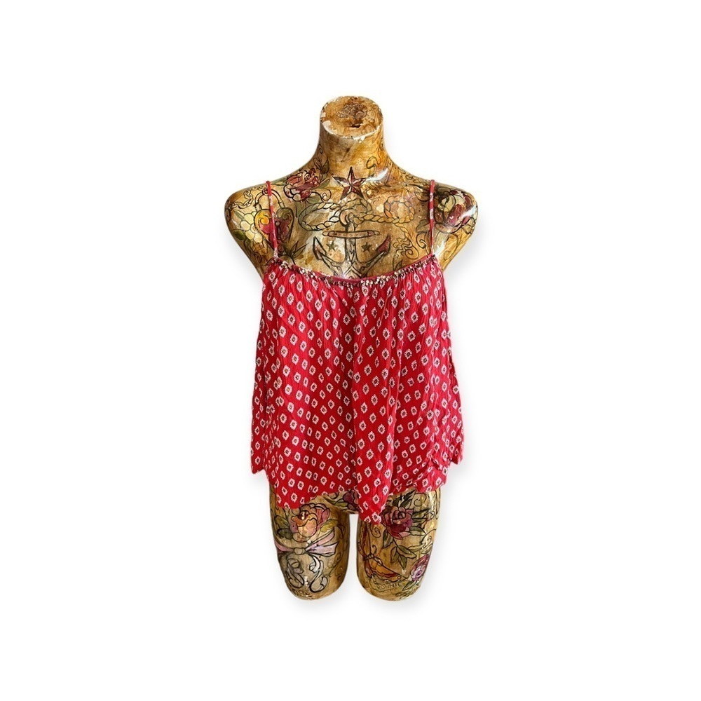 En Creme top sleeveless crop red black small